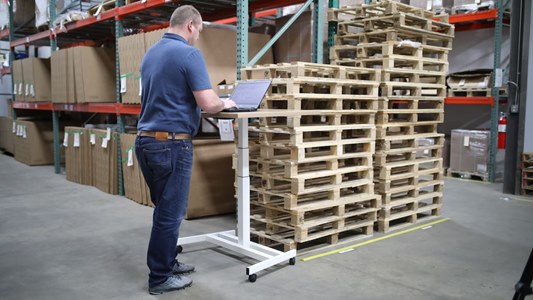 5 Pros of Using the Best Warehouse Inventory Management System 