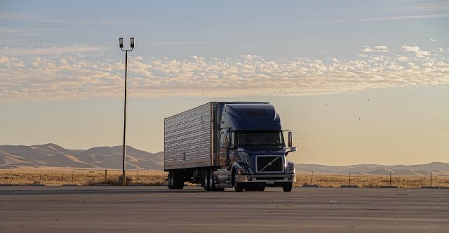 Freight Transportation Services: How Can They Help Businesses Grow? 